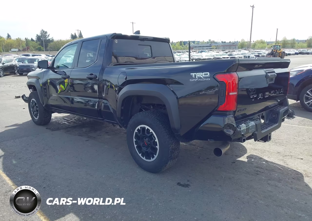 2024 Toyota Tacoma Trd Off Road VIN:3TMLB5JN7RM033456 - 3
