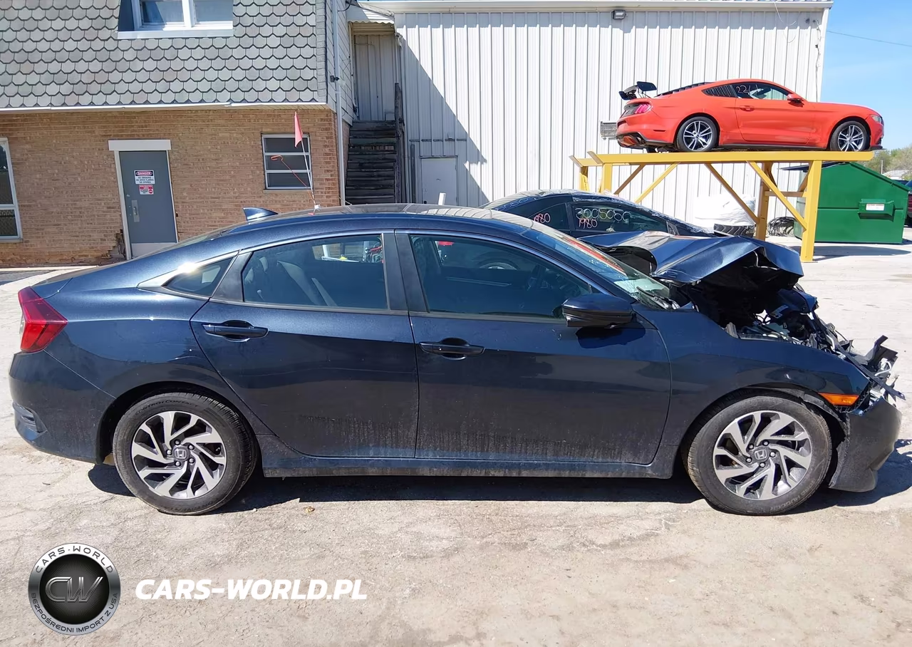 2018 Honda Civic Ex VIN:19XFC2F70JE033168 - 12