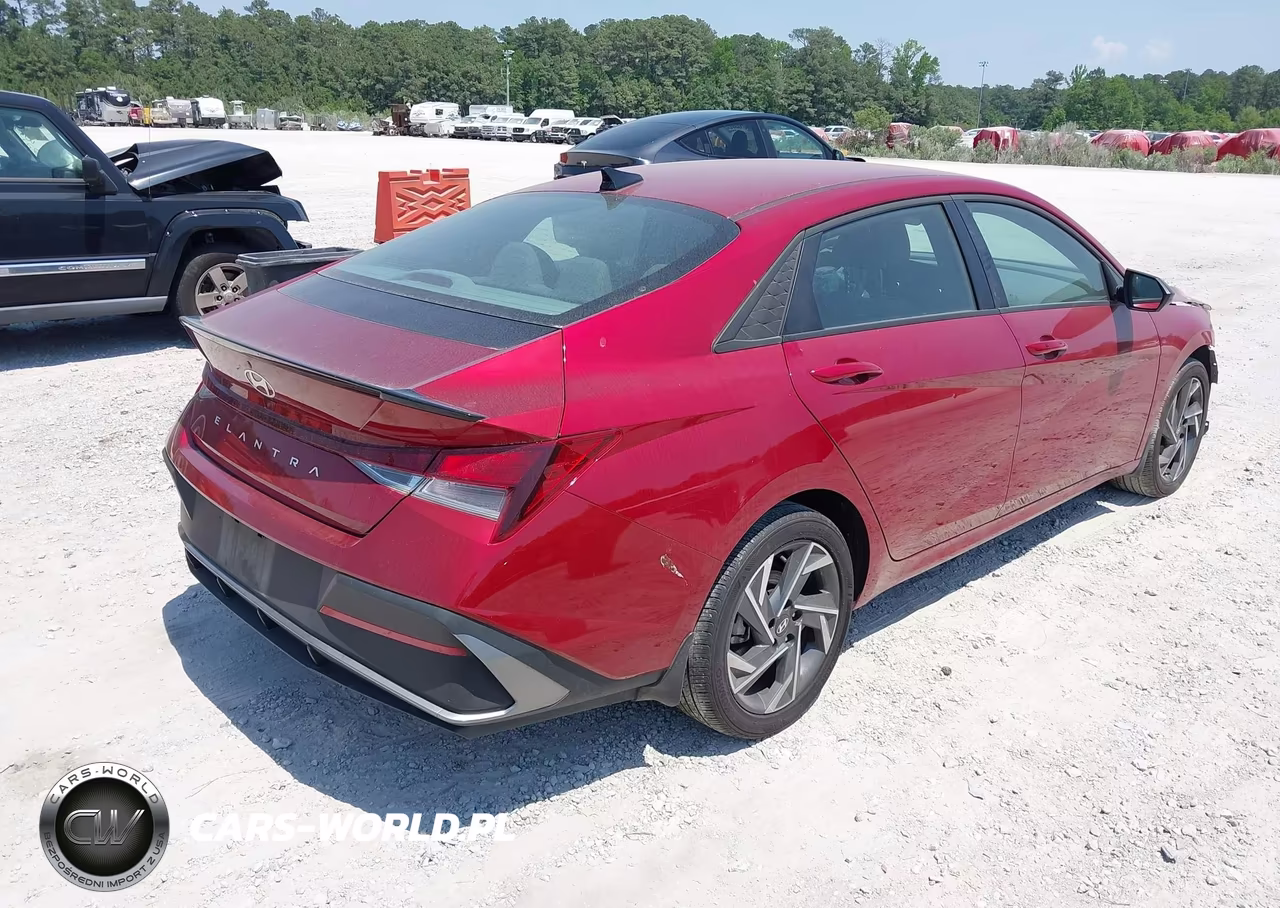 2025 Hyundai Elantra Sel Sport VIN:KMHLM4DG7SU957006 - 4