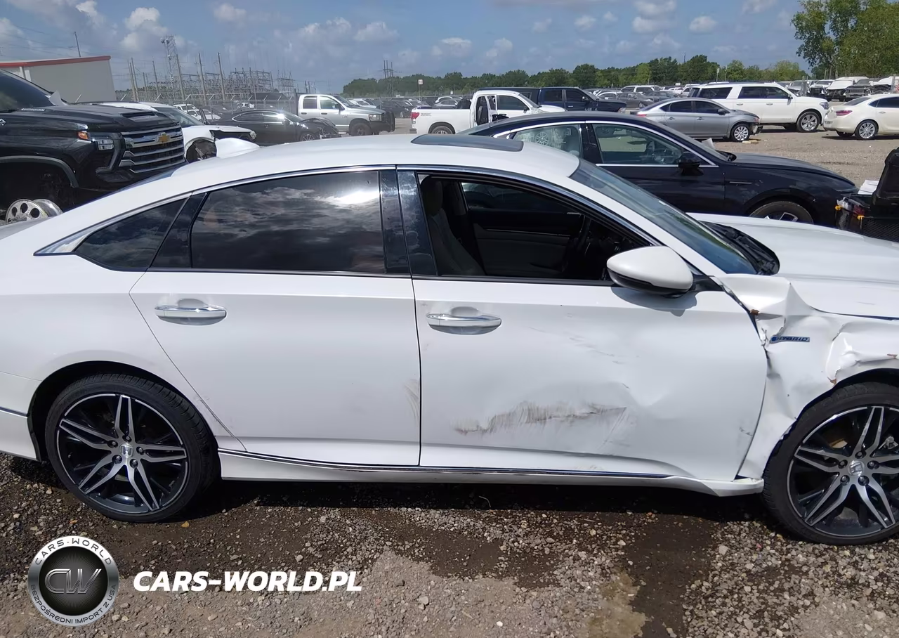2021 Honda Accord Hybrid Touring VIN:1HGCV3F94MA013535 - 13