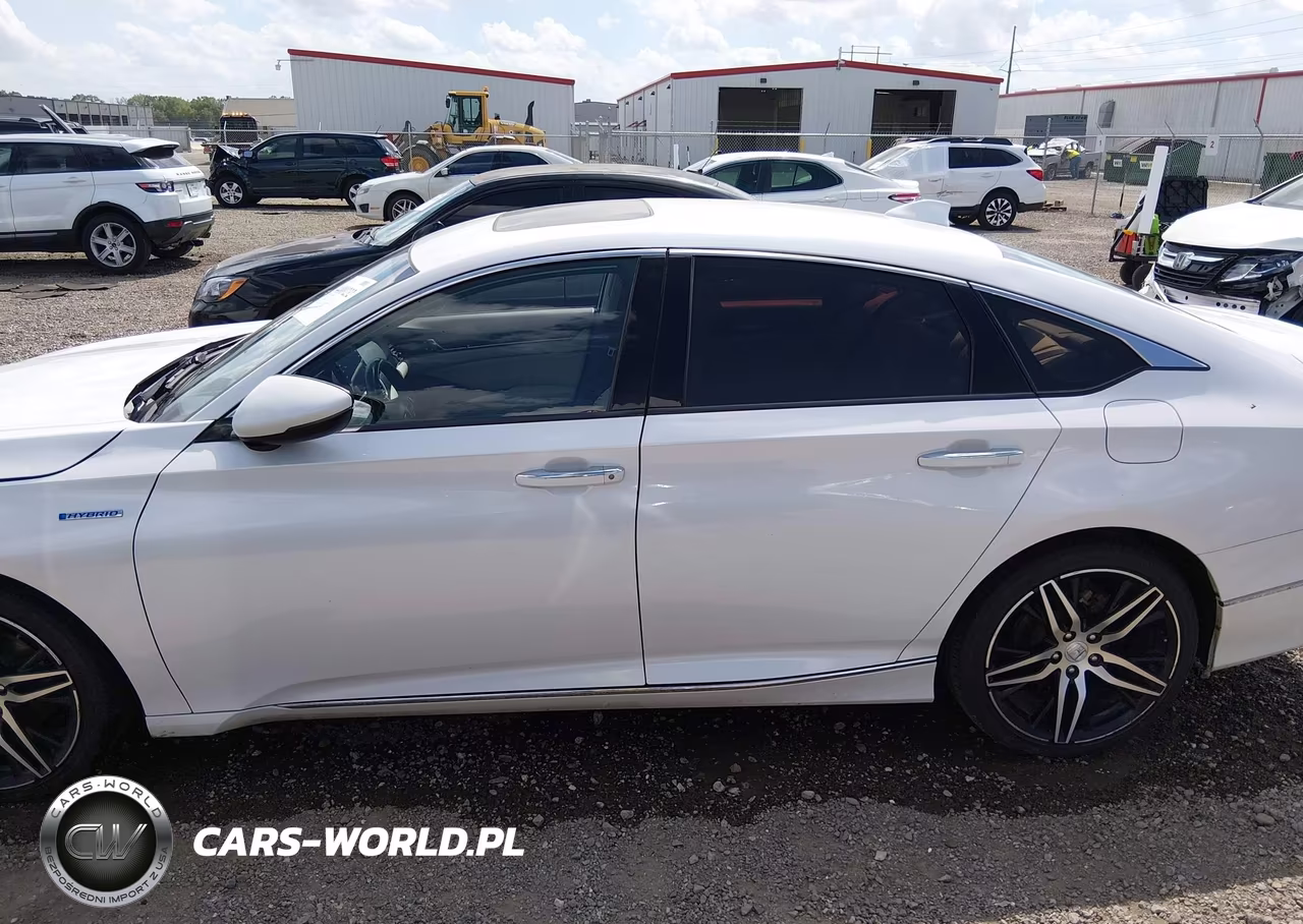 2021 Honda Accord Hybrid Touring VIN:1HGCV3F94MA013535 - 14