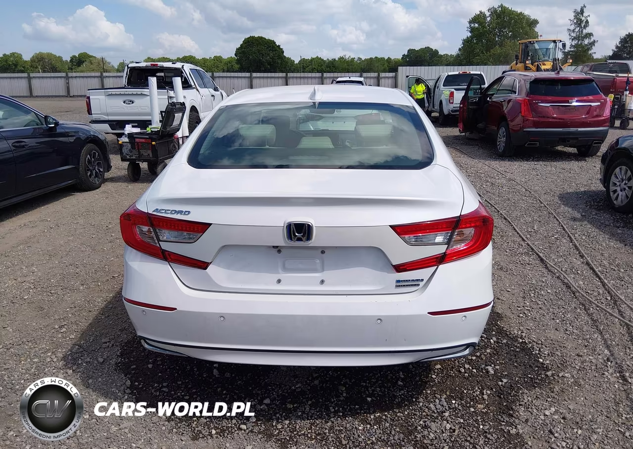 2021 Honda Accord Hybrid Touring VIN:1HGCV3F94MA013535 - 16
