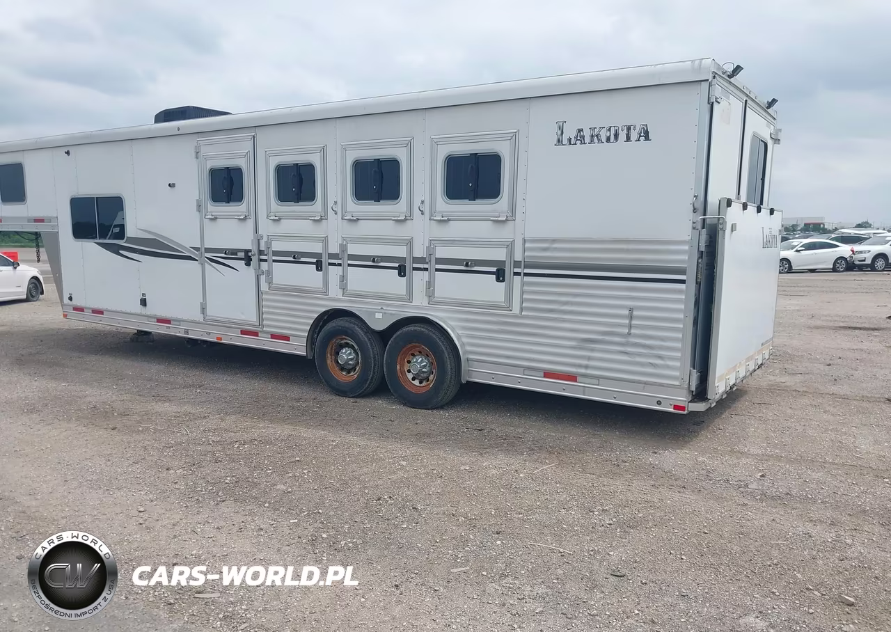 2013 Lakota C849