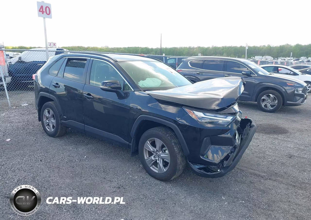 2025 Toyota Rav4 Hybrid Xle – zdjęcie 1 z 16