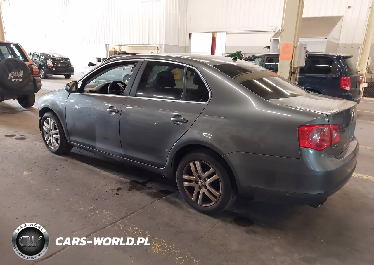 2007 Volkswagen Jetta Wolfsburg Edition VIN:3VWEF71K47M193304 - 3