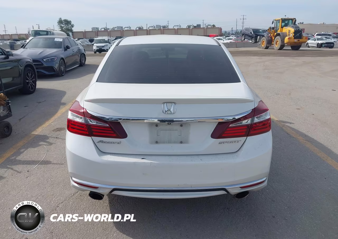 2017 Honda Accord Sport VIN:1HGCR2F53HA138558 - 15