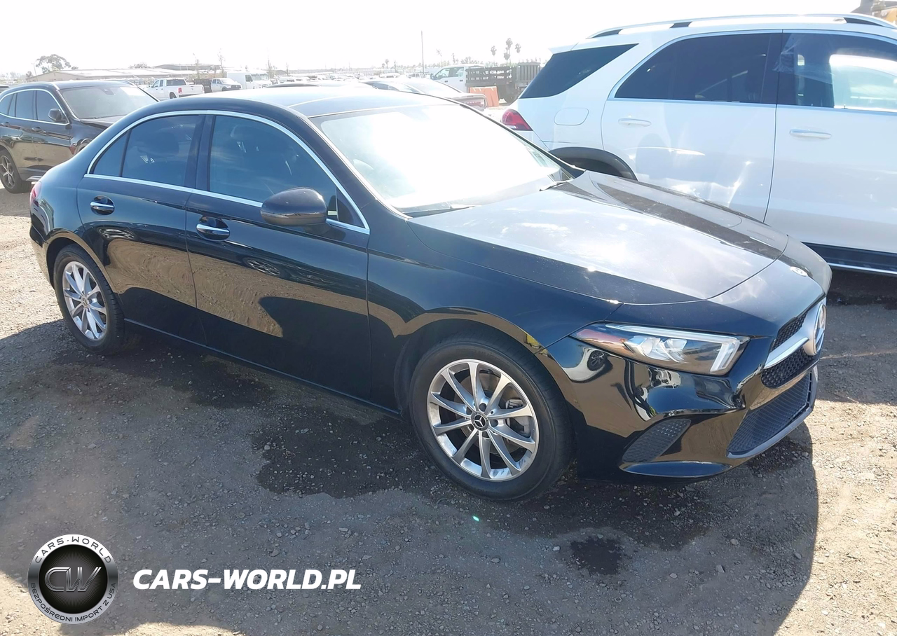 2019 Mercedes-Benz A 220