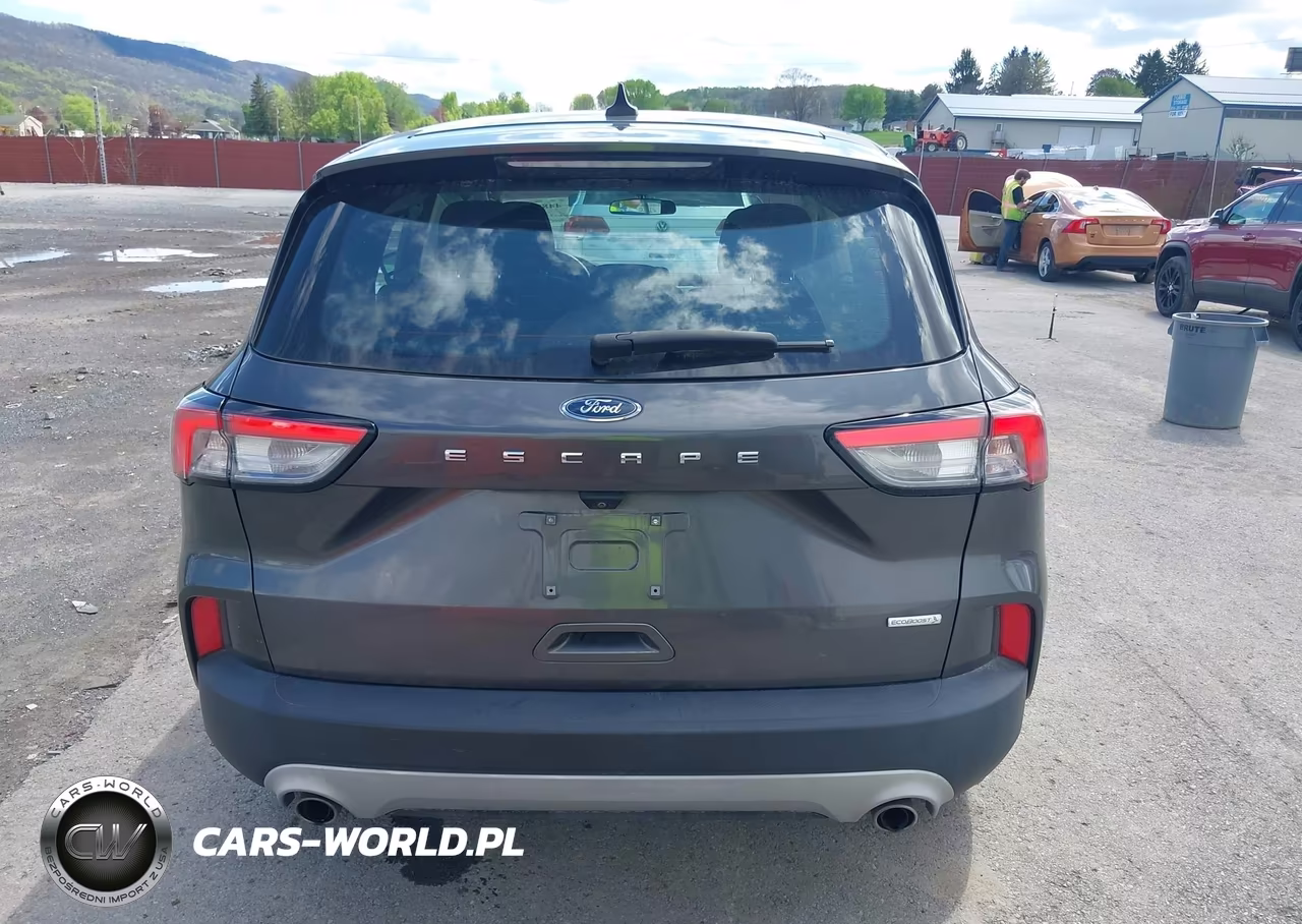 2020 Ford Escape S VIN:1FMCU0F60LUB38921 - 16