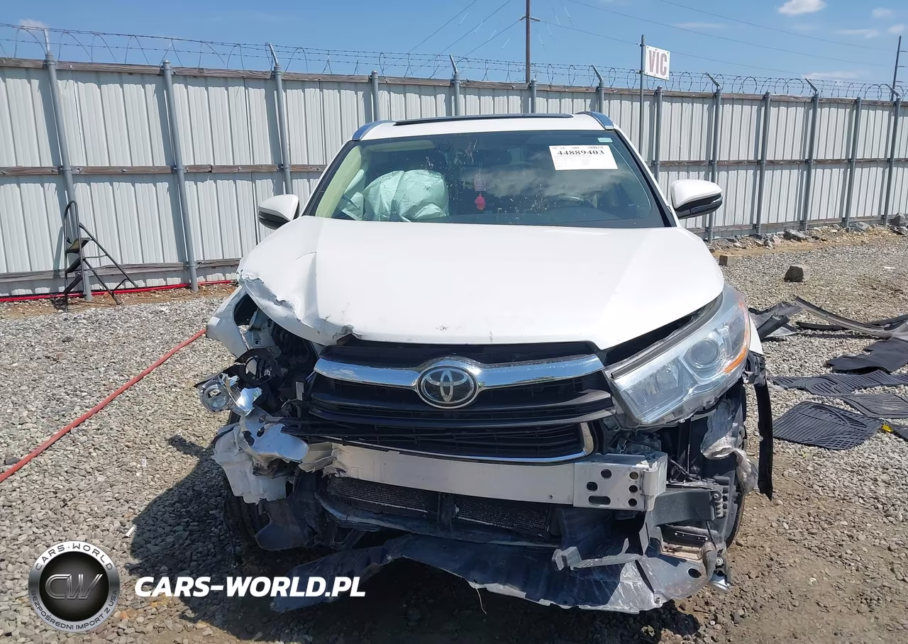 2016 Toyota Highlander Limited Platinum V6 VIN:5TDYKRFH0GS169425 - 13