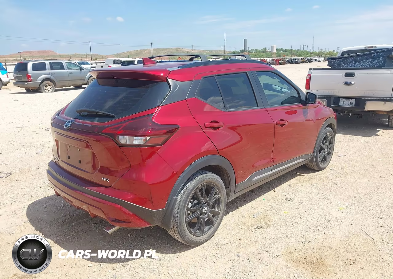 2021 Nissan Kicks Sr Xtronic Cvt VIN:3N1CP5DV0ML561970 - 4