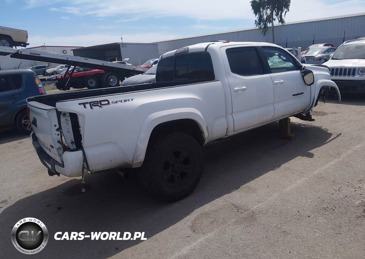 2016 Toyota Tacoma Trd Sport VIN:3TMBZ5DN5GM001296 - 4