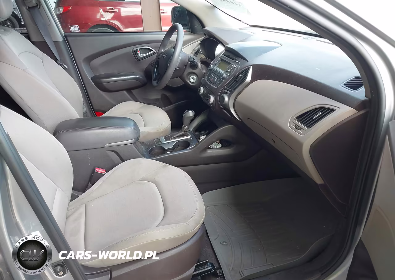 2015 Hyundai Tucson Gls VIN:KM8JT3AF9FU007915 - 5