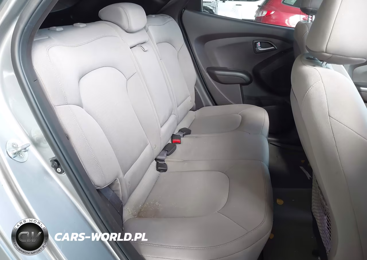 2015 Hyundai Tucson Gls VIN:KM8JT3AF9FU007915 - 8