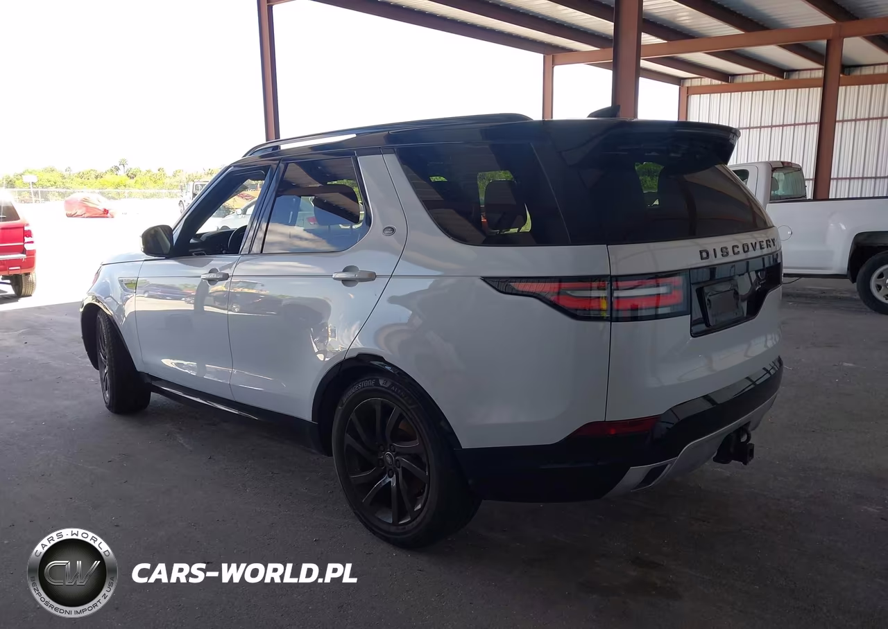 2020 Land Rover Discovery Landmark Edition VIN:SALRU2RV9L2414739 - 3