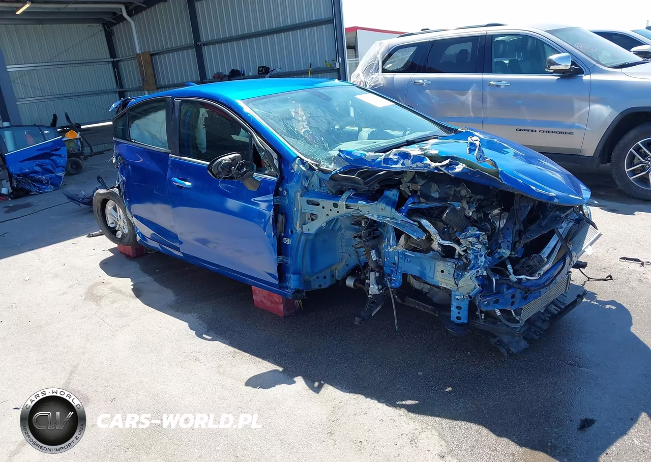 2018 Chevrolet Cruze Lt Auto – zdjęcie 1 z 17