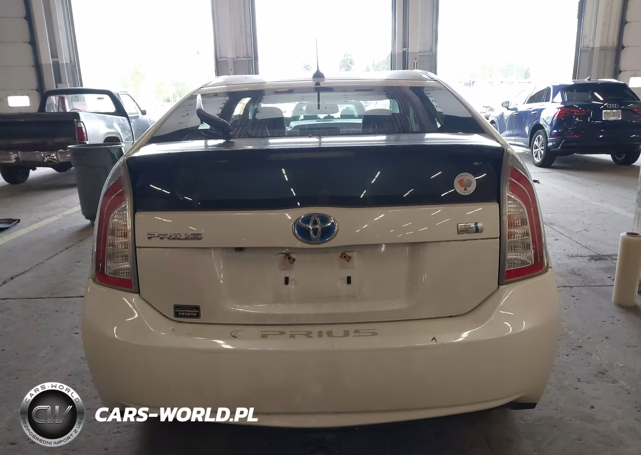 2015 Toyota Prius Four VIN:JTDKN3DU7F0459219 - 16