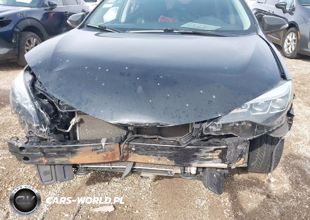 2018 Toyota Corolla Se VIN:2T1BURHE6JC990242 - 6