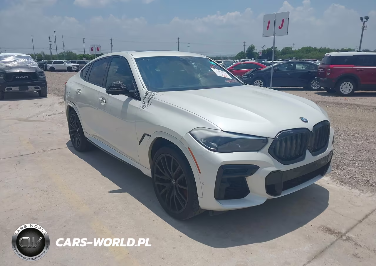 2022 BMW X6 M50I