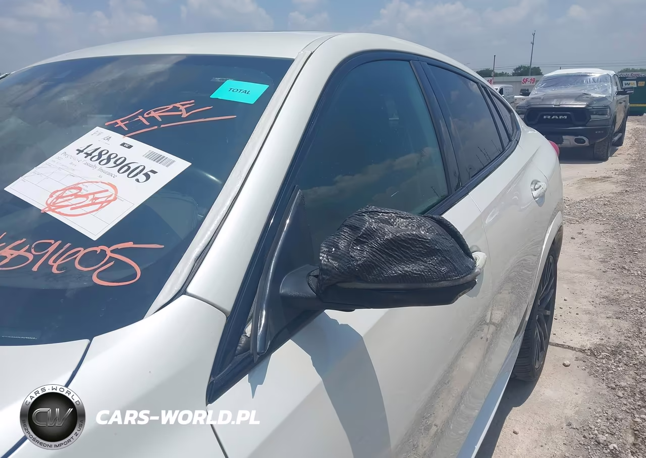 2022 BMW X6 M50I VIN:5UXCY8C05N9K70018 - 16