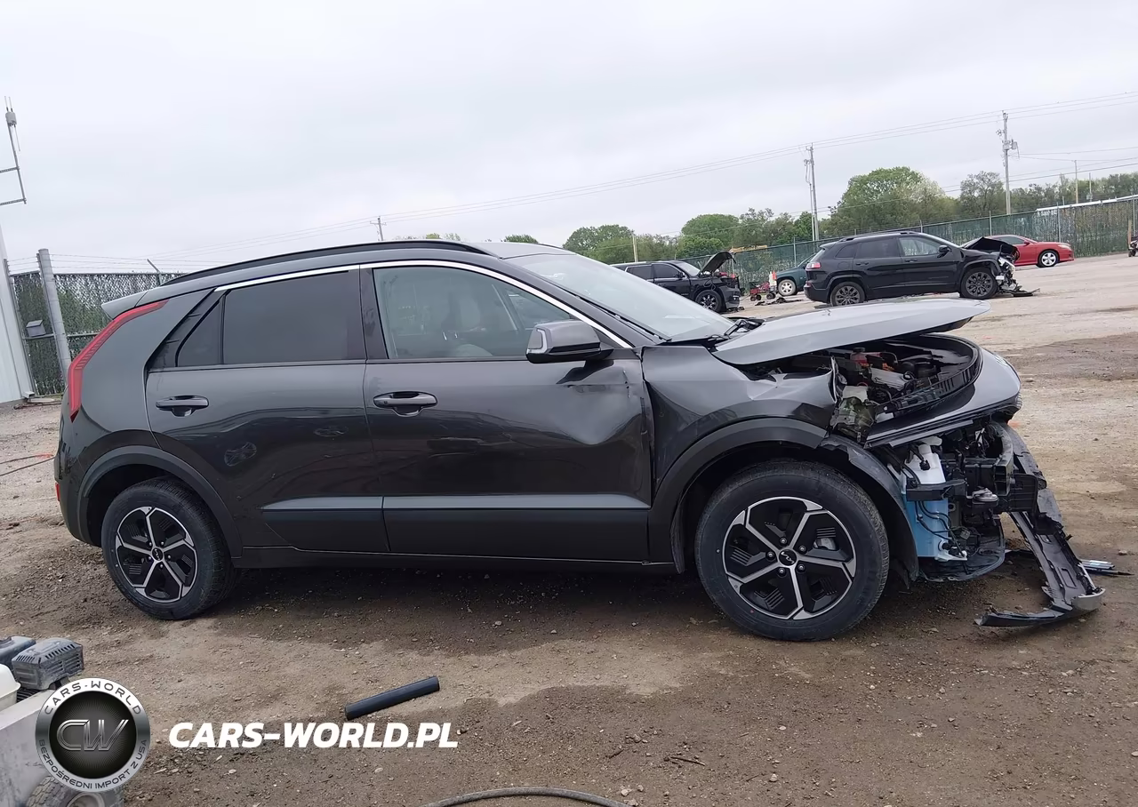 2024 Kia Niro Ex VIN:KNDCR3LE0R5161914 - 13