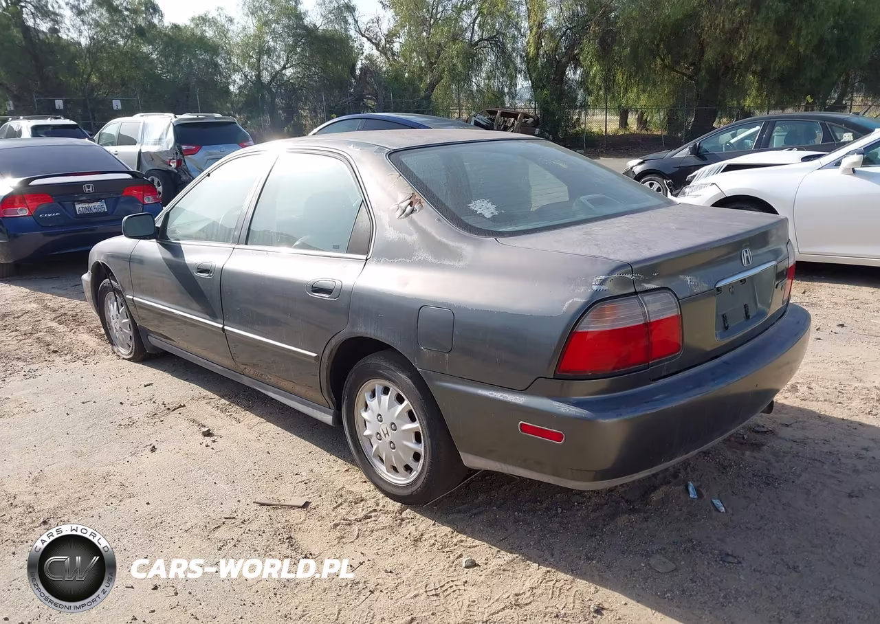 1996 Honda Accord Ex VIN:1HGCD556XTA208799 - 3