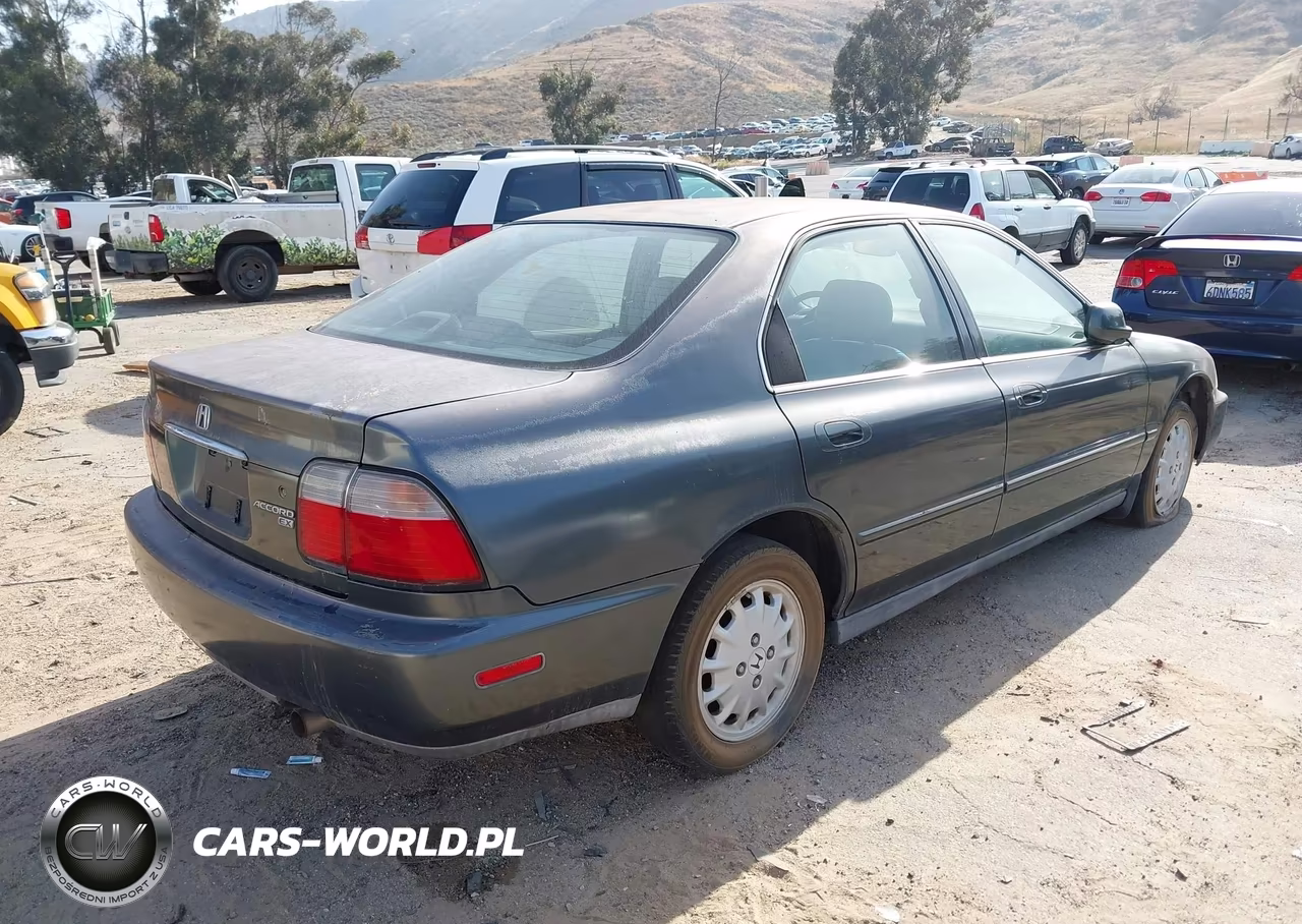 1996 Honda Accord Ex VIN:1HGCD556XTA208799 - 4