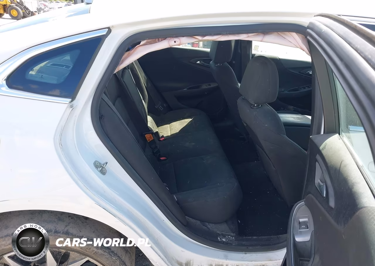 2018 Chevrolet Malibu Lt VIN:1G1ZD5STXJF280372 - 8