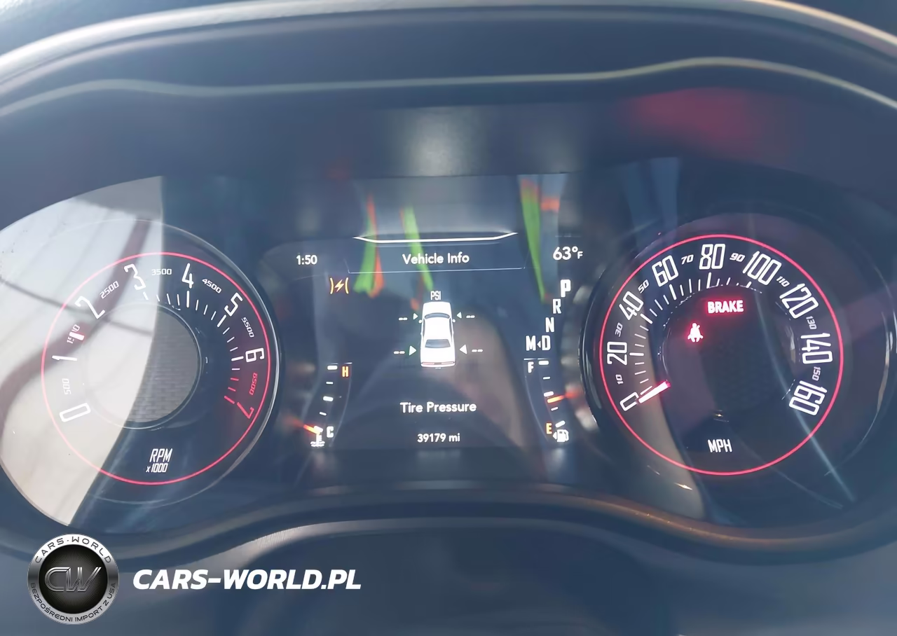 2019 Dodge Challenger Sxt VIN:2C3CDZAG4KH737349 - 7