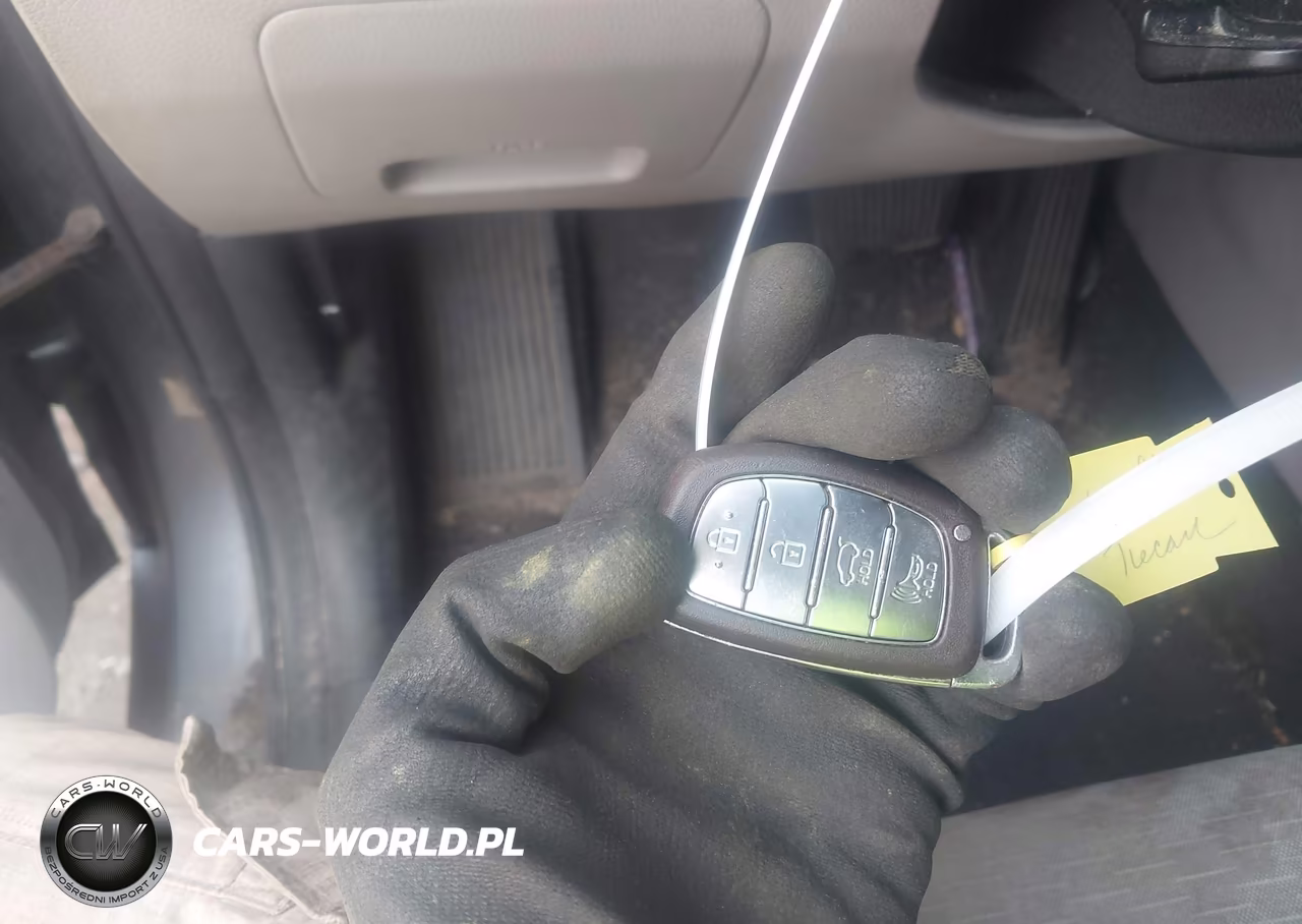 2019 Hyundai Tucson Value VIN:KM8J3CA40KU911421 - 11