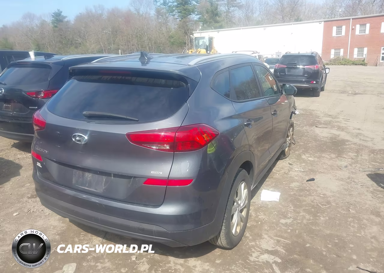 2019 Hyundai Tucson Value VIN:KM8J3CA40KU911421 - 4