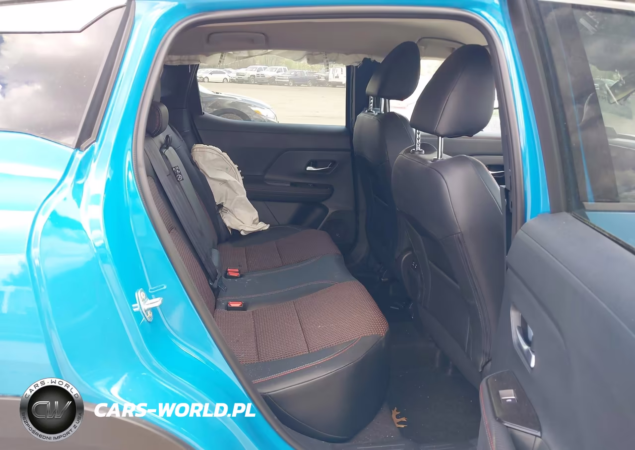 2025 Nissan Kicks Sr Intelligent Awd VIN:3N8AP6DB2SL416415 - 8