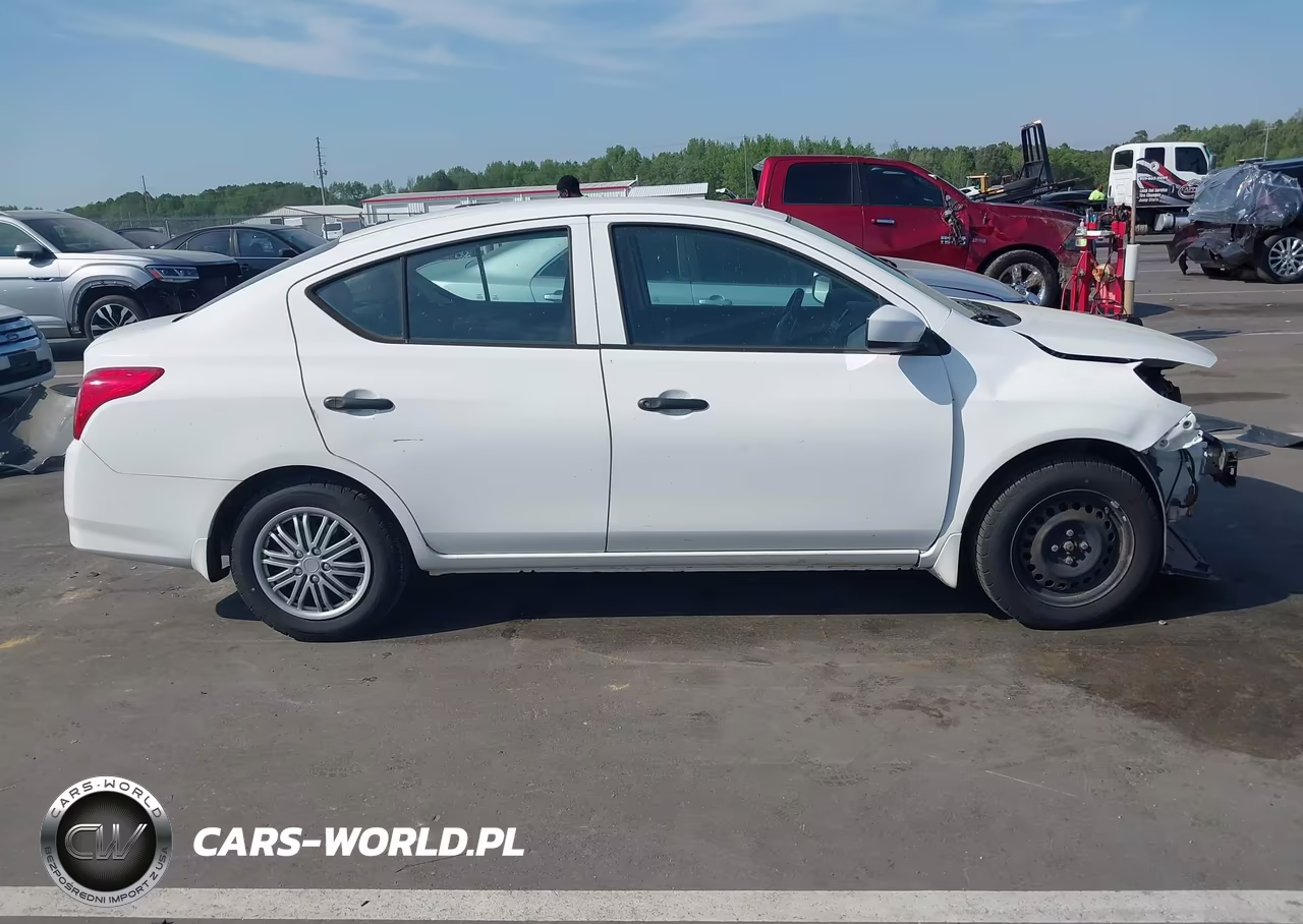 2017 Nissan Versa 1.6 S VIN:3N1CN7AP4HL818044 - 14