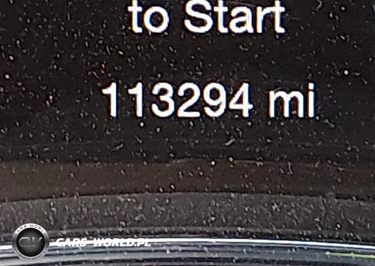 2019 Jeep Grand Cherokee Altitude 4X4 VIN:1C4RJFAG0KC532174 - 15