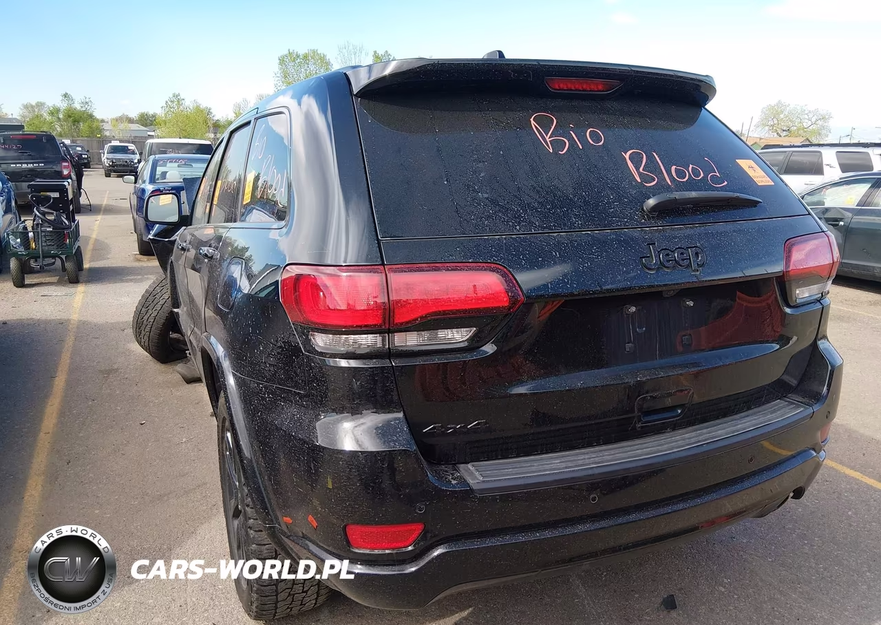 2019 Jeep Grand Cherokee Altitude 4X4 VIN:1C4RJFAG0KC532174 - 3
