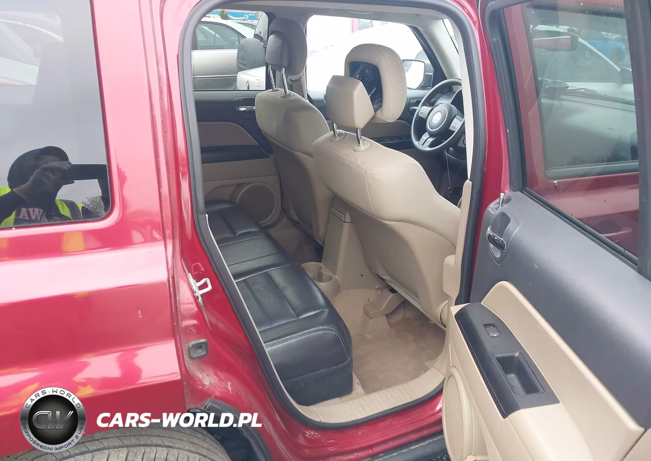 2012 Jeep Patriot Sport VIN:1C4NJPBA1CD684118 - 8