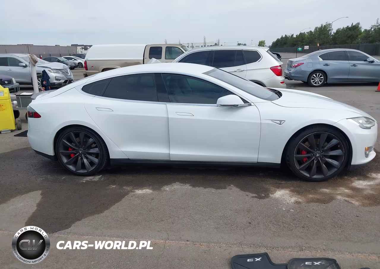 2014 Tesla Model S P85 VIN:5YJSA1H12EFP36181 - 13