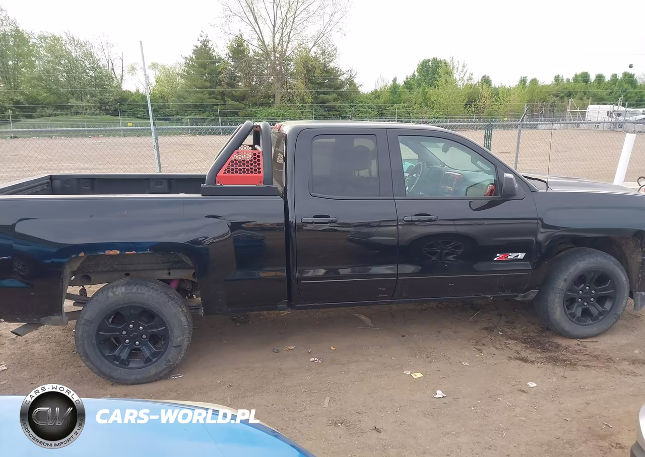 2017 Chevrolet Silverado 1500 2Lt VIN:1GCVKREC0HZ332390 - 13