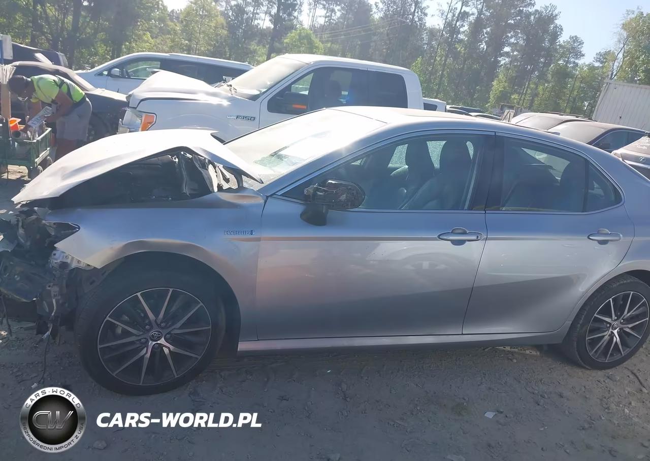 2021 Toyota Camry Xle Hybrid VIN:4T1F31AK9MU561217 - 13