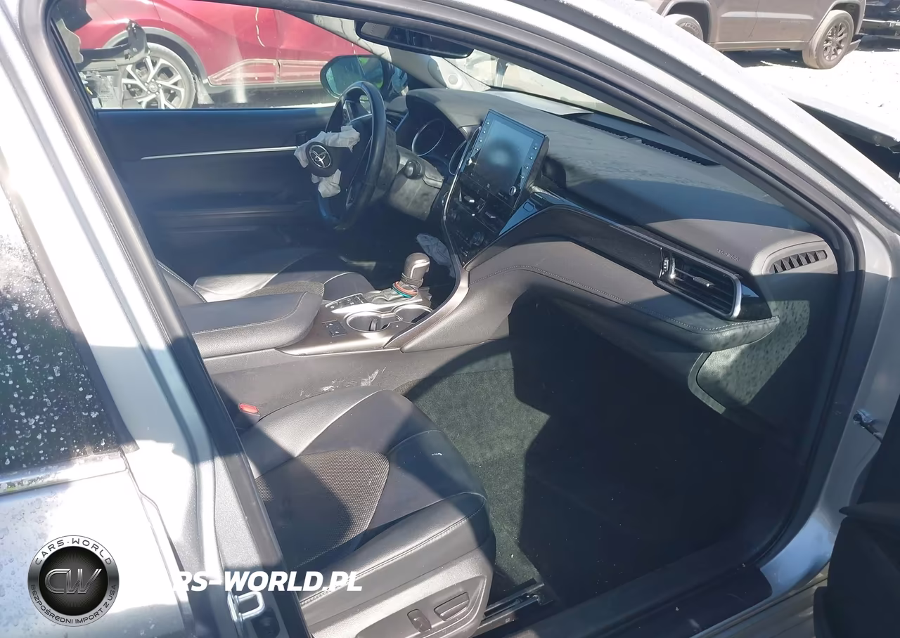2021 Toyota Camry Xle Hybrid VIN:4T1F31AK9MU561217 - 5