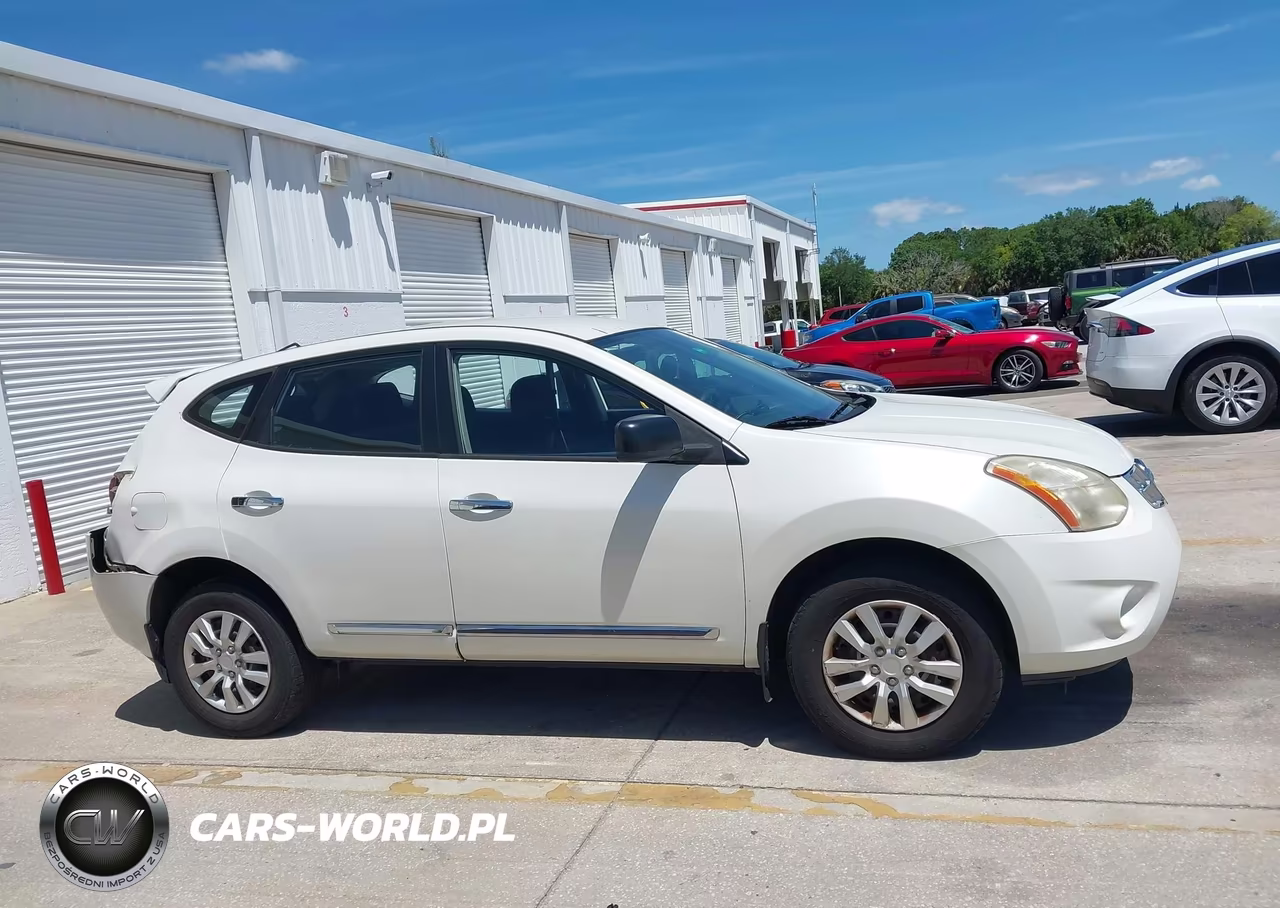 2013 Nissan Rogue S VIN:JN8AS5MT1DW000693 - 14