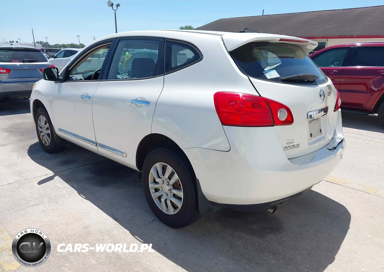 2013 Nissan Rogue S VIN:JN8AS5MT1DW000693 - 3