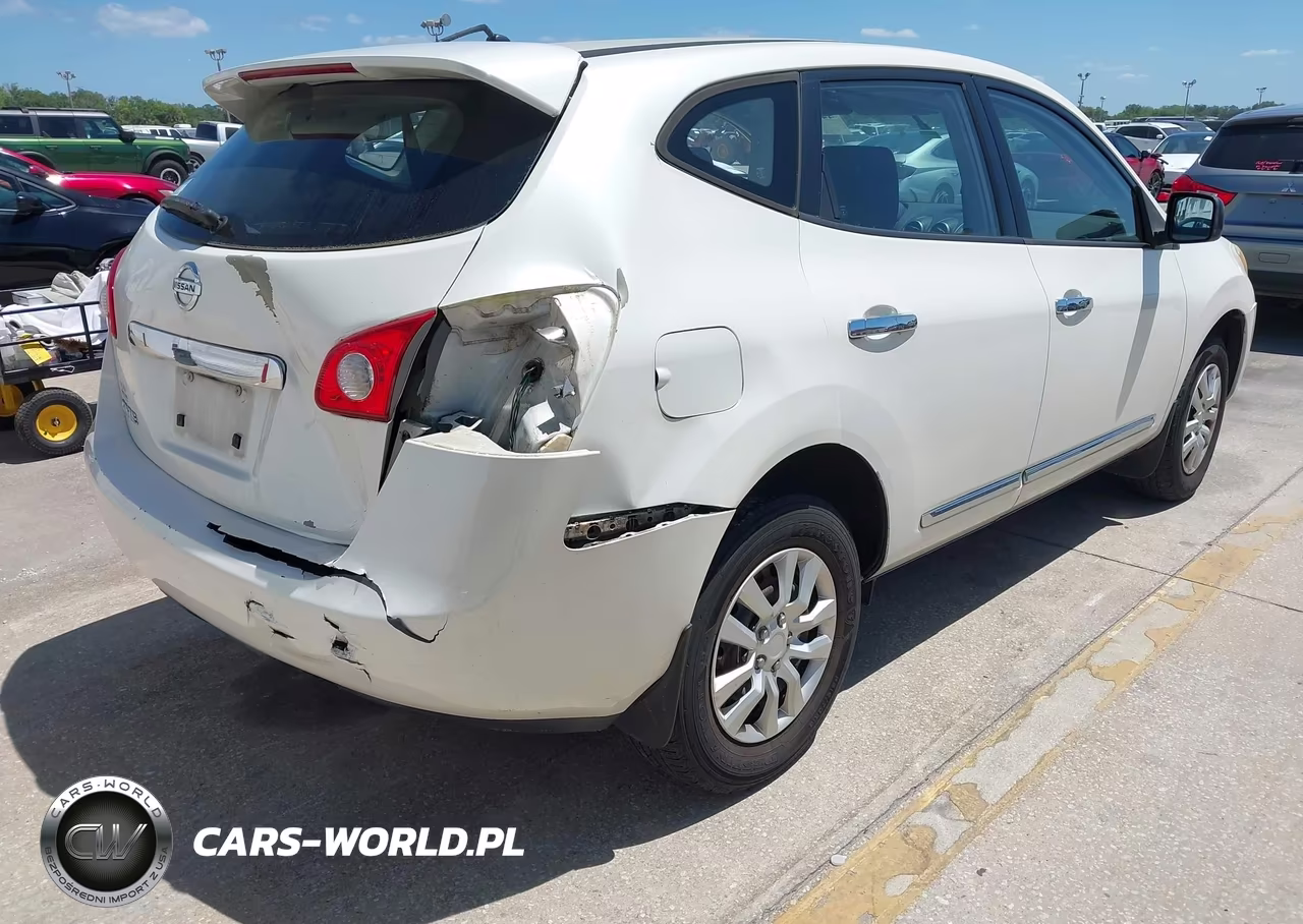 2013 Nissan Rogue S VIN:JN8AS5MT1DW000693 - 4