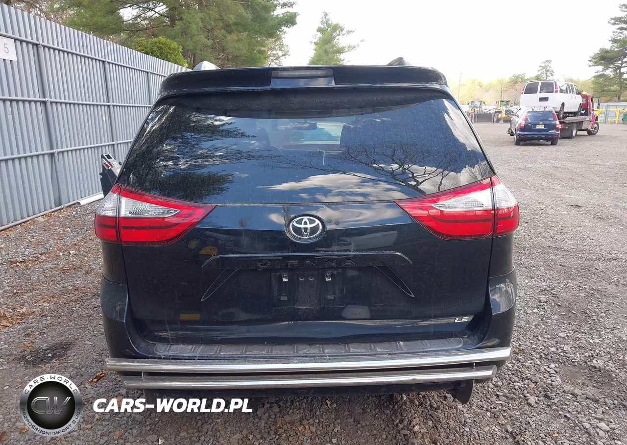 2017 Toyota Sienna Le 8 Passenger VIN:5TDKZ3DC9HS862565 - 16