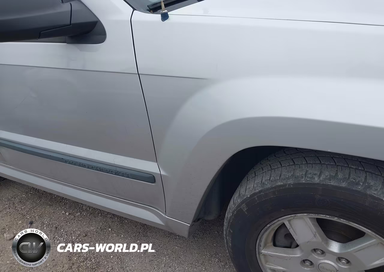 2007 Jeep Grand Cherokee Laredo VIN:1J8GS48KX7C526725 - 15