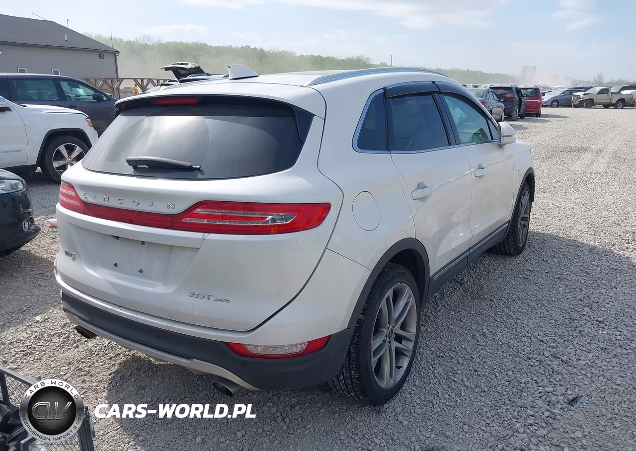 2017 Lincoln Mkc Reserve VIN:5LMCJ3D93HUL70070 - 4