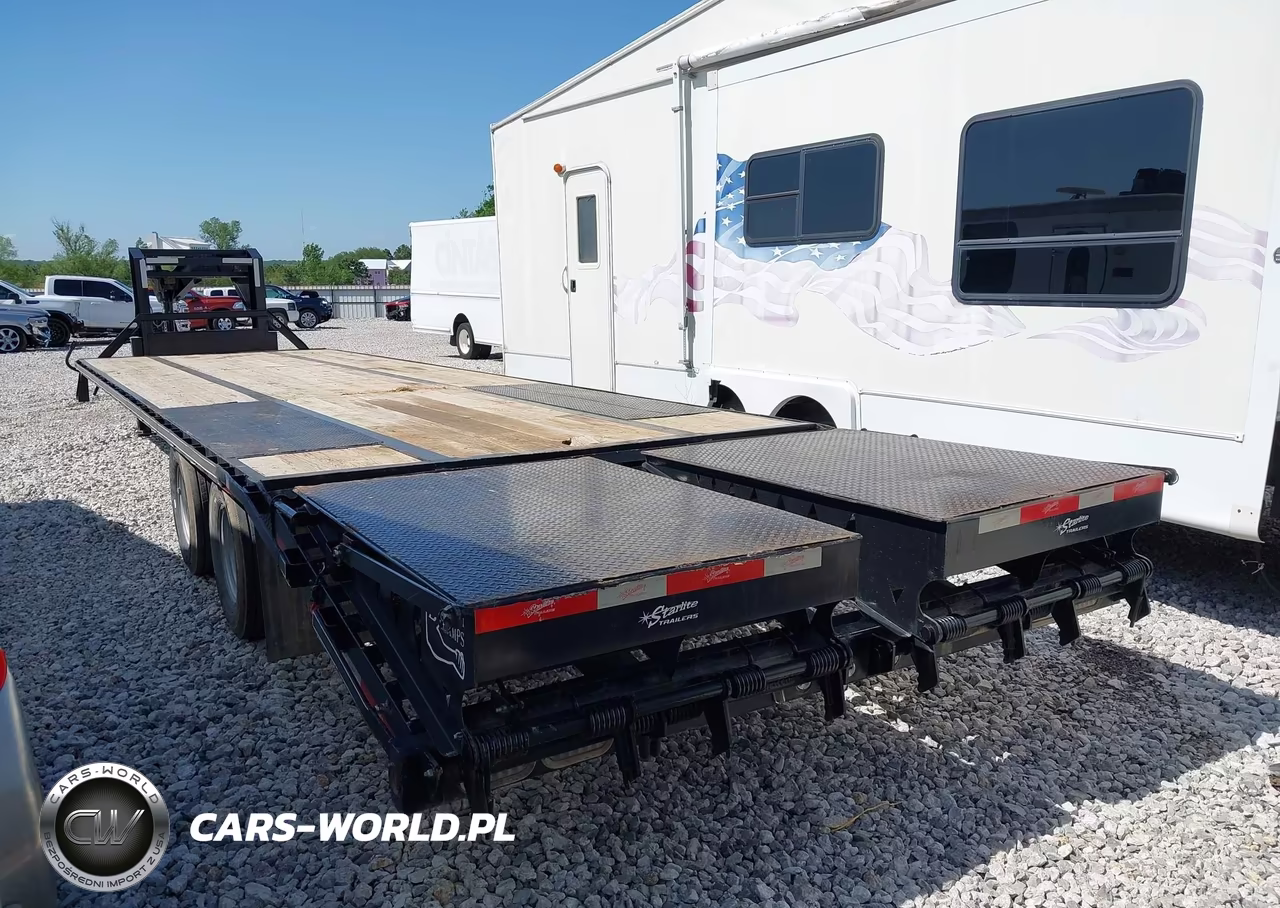 2023 Starlite Trailer Mfg Co Unknown VIN:13YGF3220PC129084 - 3