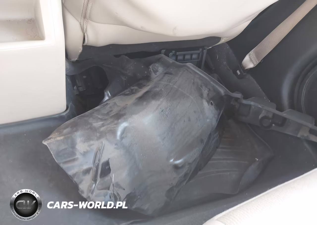 2015 Subaru Legacy 2.5I Premium VIN:4S3BNAE65F3074017 - 12