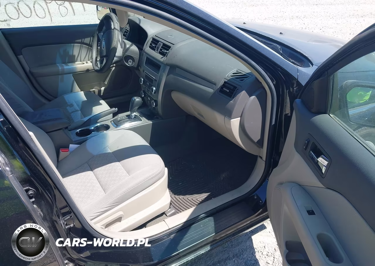2012 Ford Fusion Se VIN:3FAHP0HG7CR179924 - 5
