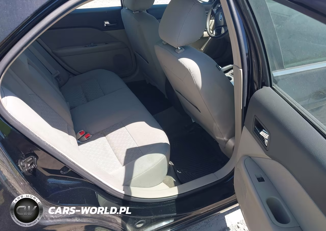 2012 Ford Fusion Se VIN:3FAHP0HG7CR179924 - 8