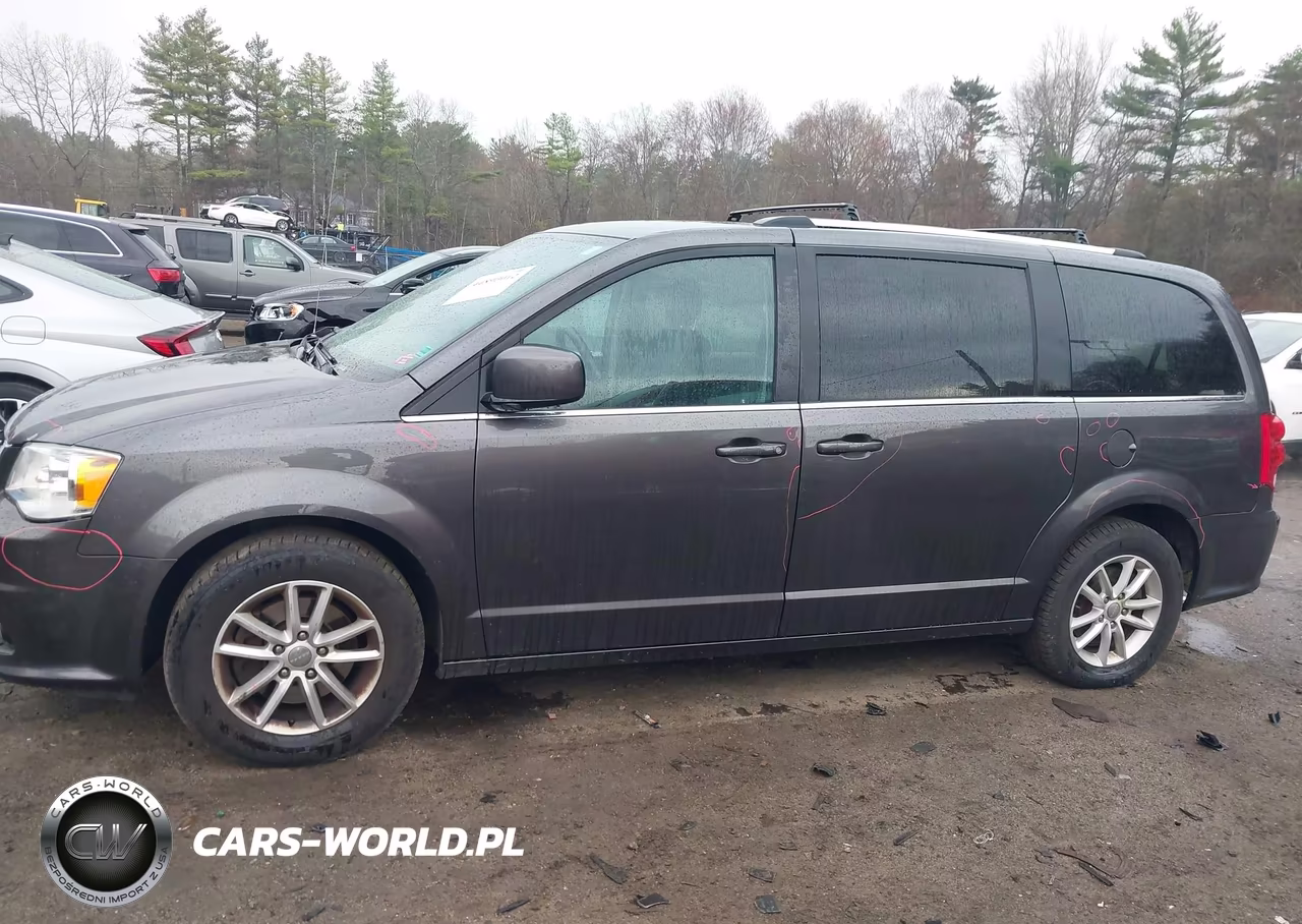 2018 Dodge Grand Caravan Sxt VIN:2C4RDGCG7JR215444 - 14